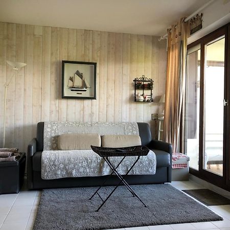 Studio En Rez De Jardin -"Le Petit Nid" A Trouville Luaran gambar