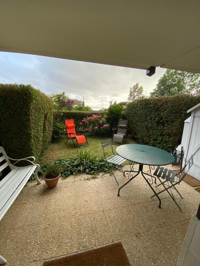 Studio En Rez De Jardin -"Le Petit Nid" A Trouville Luaran gambar
